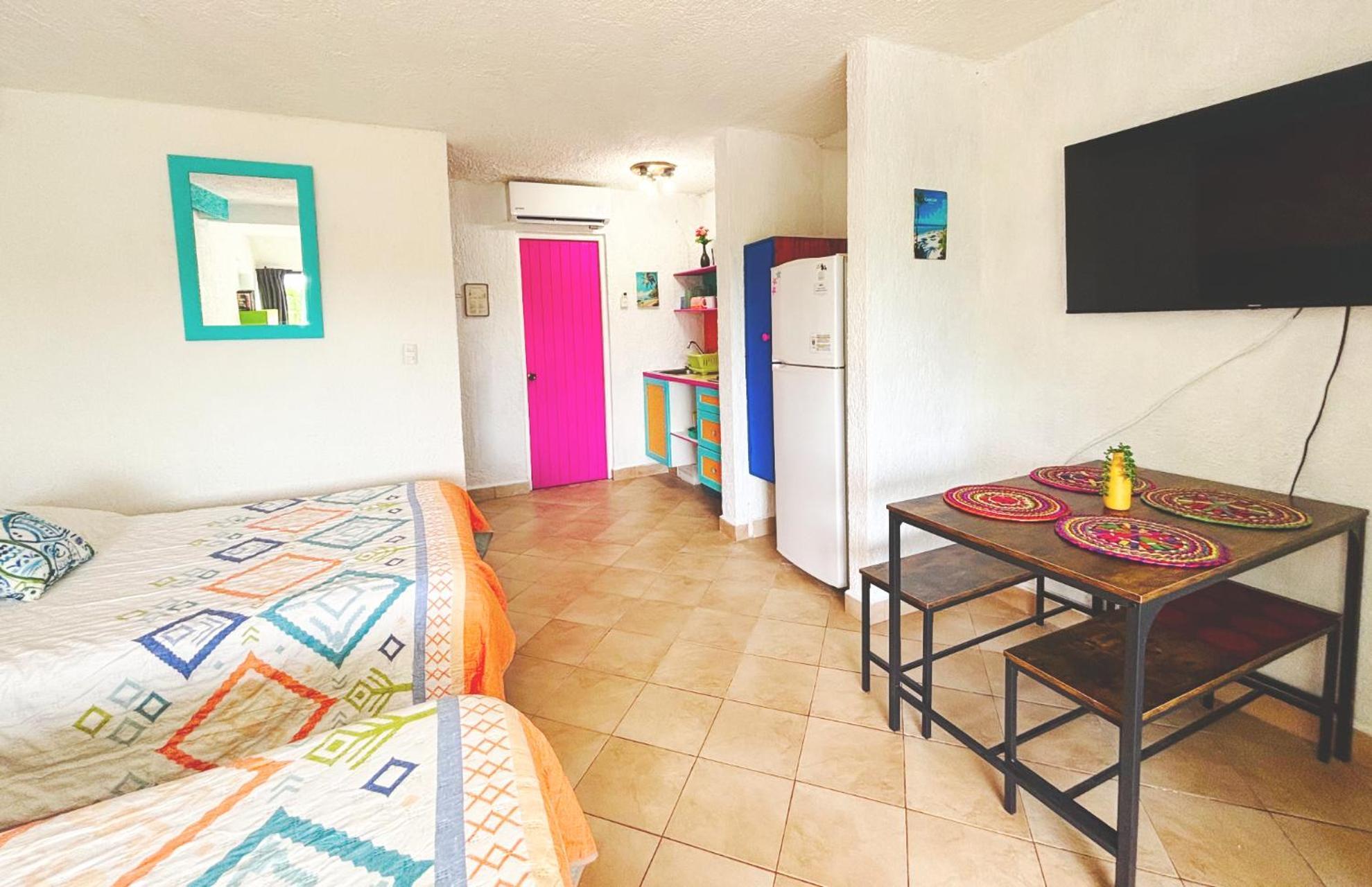 Cancun Studio - Steps To Beach And Water Fun Extérieur photo
